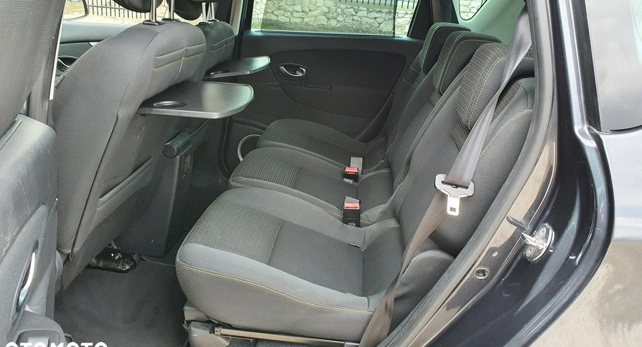 Renault Scenic cena 18700 przebieg: 196142, rok produkcji 2010 z Puławy małe 781